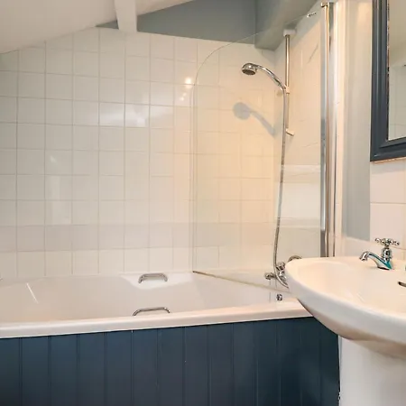 Dales بيت للعطل *